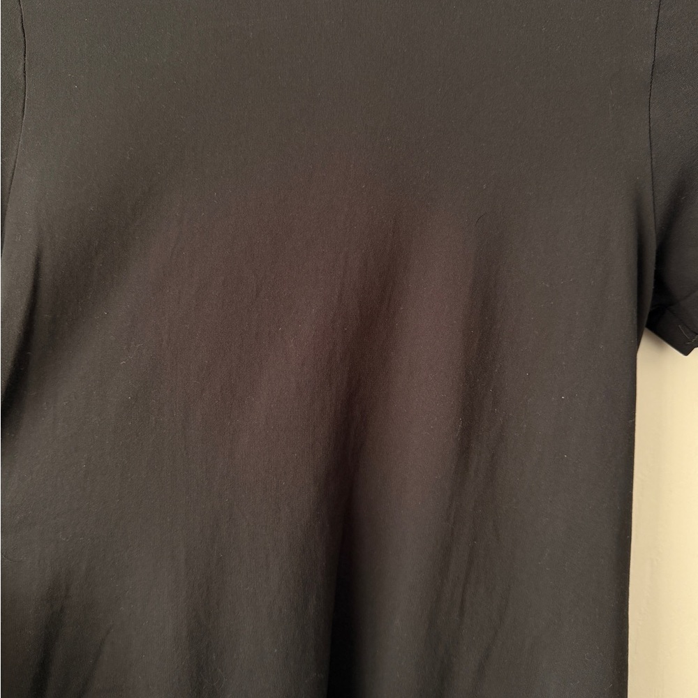 SKIMS SOFT SMOOTHING SEAMLESS
T-SHIRT CYPRESS - Picture 3 of 5